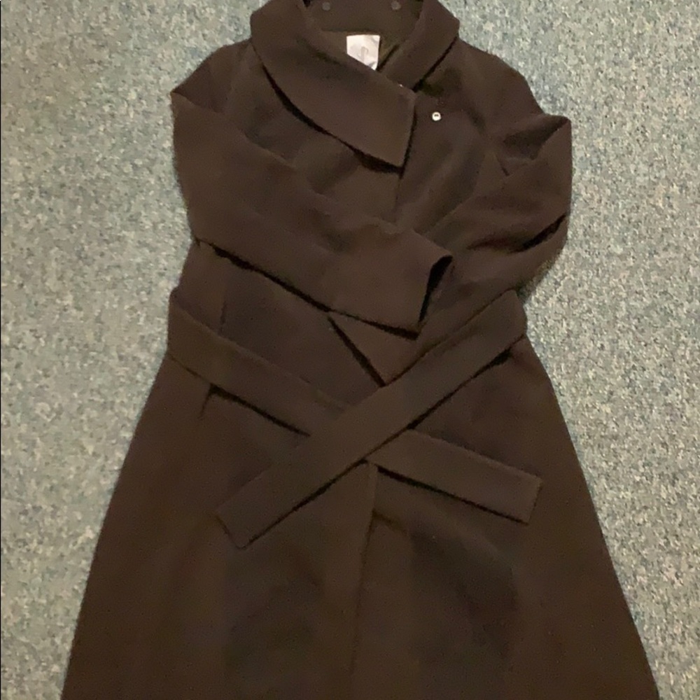 Jennifer Lopez Winter jacket